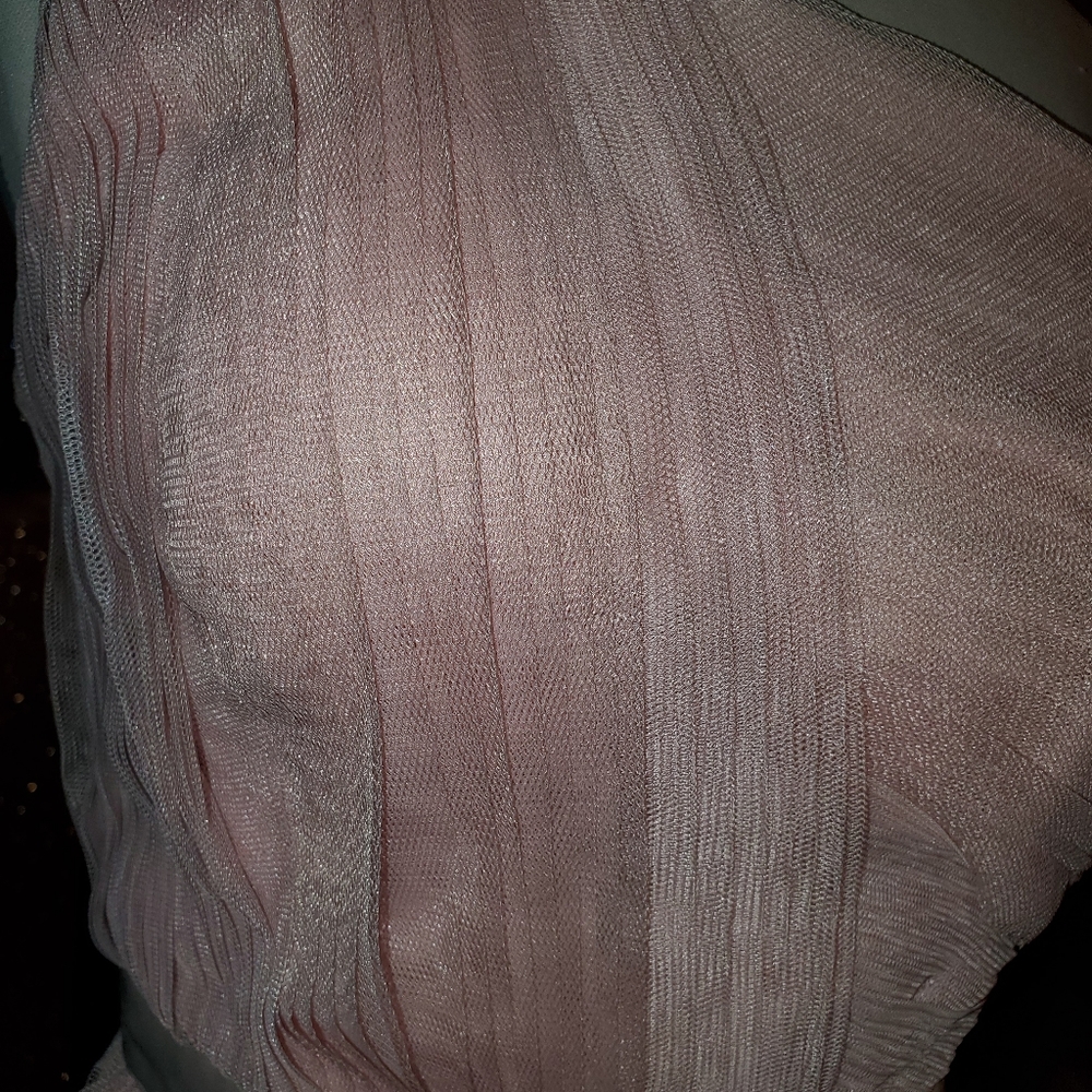 FORMAL DRESS - Picture 8 of 17